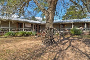 Dock on Lake Siesta Spacious La Grange Retreat!